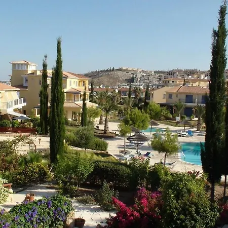 Apartment Regina Gardens - Spacious, 3 Bed, Ground Floor Unit With Large Patio Paphos