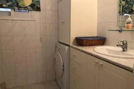Apartment Regina Gardens - Spacious, 3 Bed, Ground Floor Unit With Large Patio