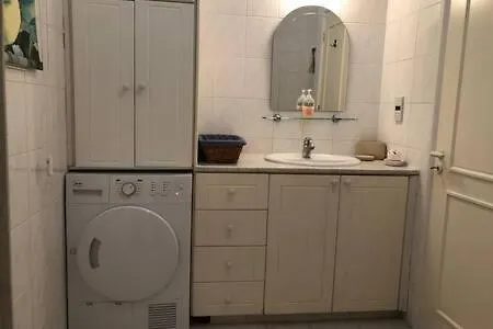 Regina Gardens - Spacious, 3 Bed, Ground Floor Unit With Large Patio Apartment Paphos